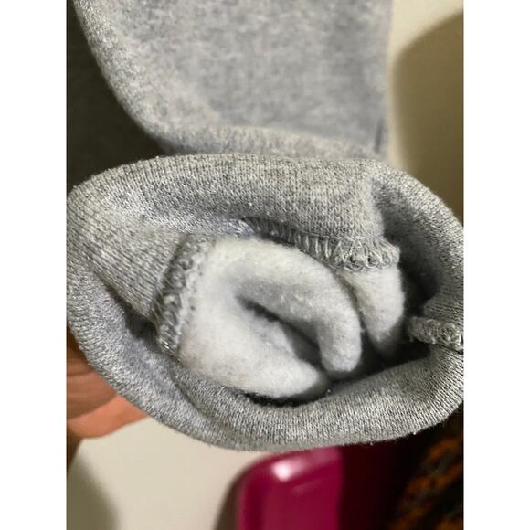 Gildan "Wife Mommy Protector Hero" gray sweat shirt size Medium - Picture 4 of 8